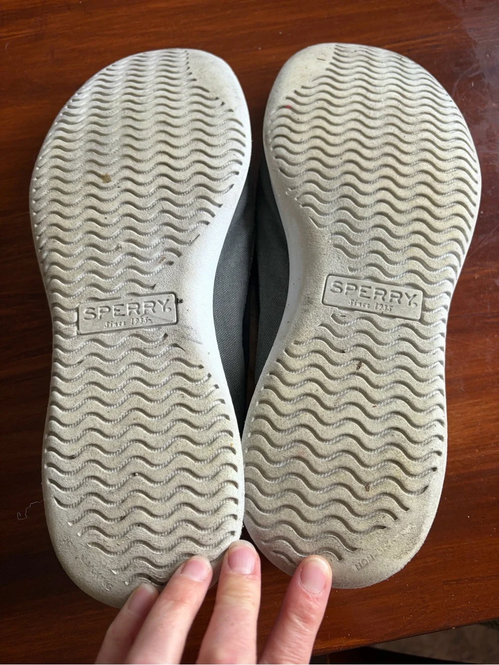 Sperry Men's Gray Canvas Boat Shoes with Blue Insoles Sz 10M